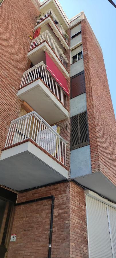טראגונה Apartament Melpomeny מראה חיצוני תמונה