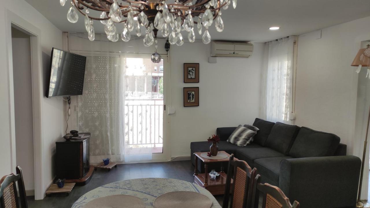 טראגונה Apartament Melpomeny מראה חיצוני תמונה